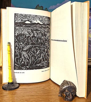 Escritores Contemporaneos De Mexico -- Jose Mancisidor, Francisco Rojas Ganzalez, Julio Torri, Rafael F. Munoz, Mariano Azuela, Jose Ruben Romero, Lorenzo Turrent Rozas, Ermilo Abreh Gomez, Nellie Campobello, Martin Luis Guzman, Gregorio Lopez y Fuentes